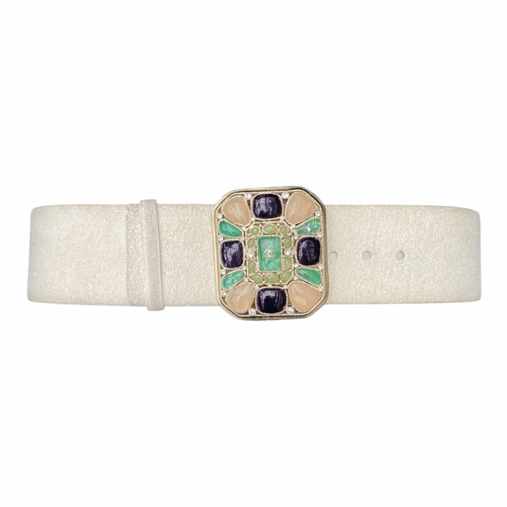 White Suede Chanel Gripoix Pate De Verre Belt Year 2008 - Picture 4 of 12